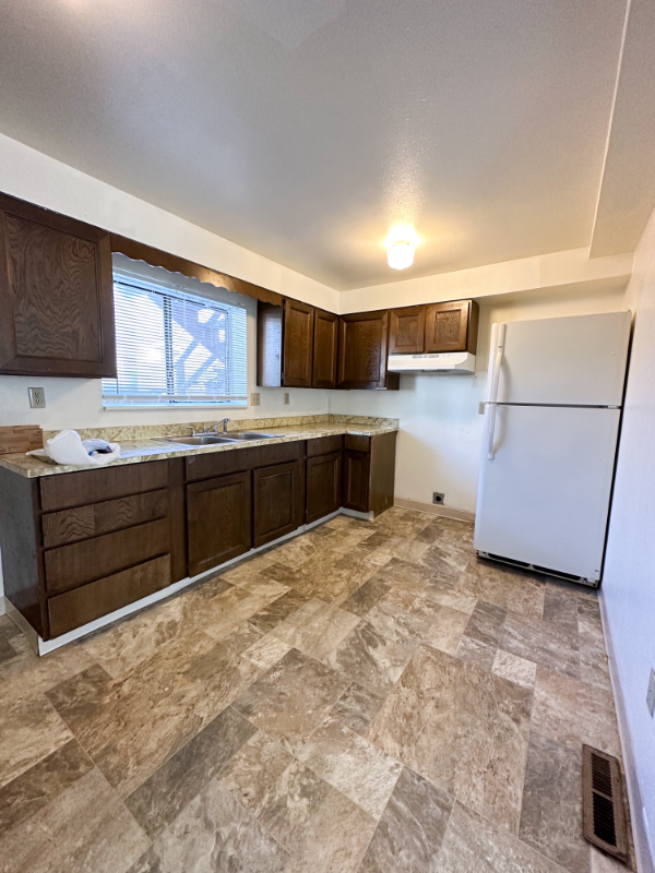 2023 9th Ave N Apt #3